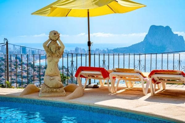 Chalet independiente en venta en maryvilla, Calpe
thumbnail 1
