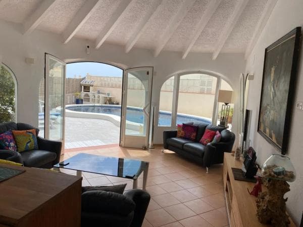 Chalet independiente en venta en Canuta, Calpe
thumbnail 1