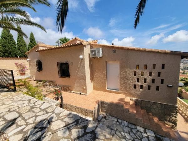 Chalet independiente en venta en maryvilla, Calpe
photo 1