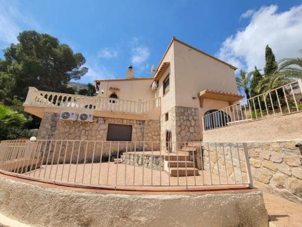 Chalet independiente en venta en maryvilla, Calpe
thumbnail 2