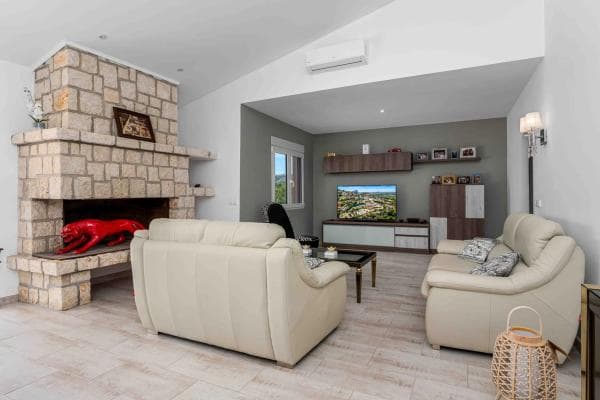 Chalet independiente en venta en Partida Cometa III, Calpe
thumbnail 2