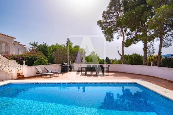 Chalet independiente en venta en Cometa-Carrió, Calpe
thumbnail 1