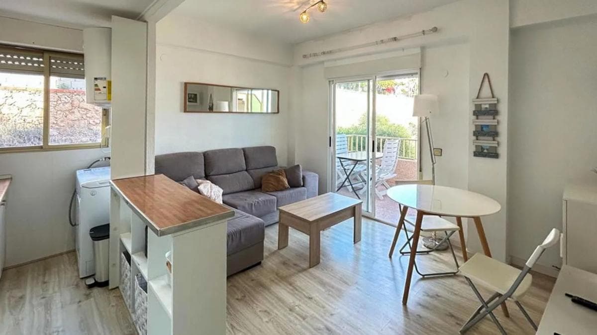 Venta de piso en Avenida Oscar Espla, Santa Pola
photo 2
