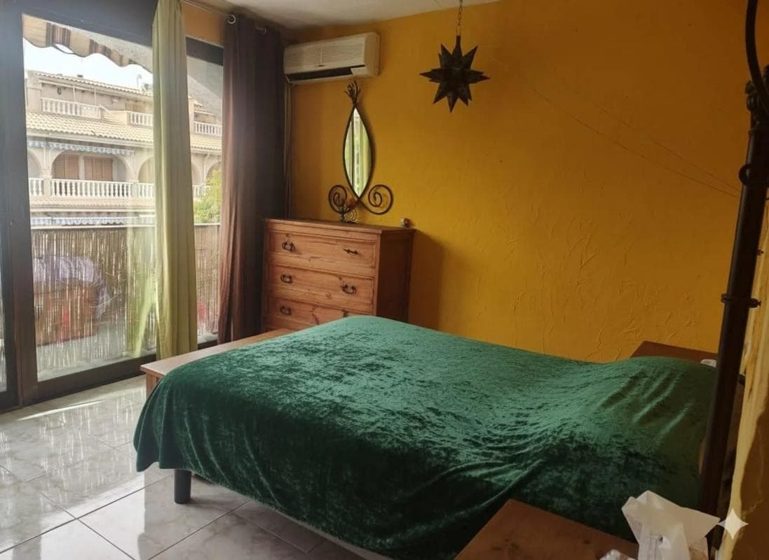 Venta de chalet adosado en Centro , Santa Pola photo 5