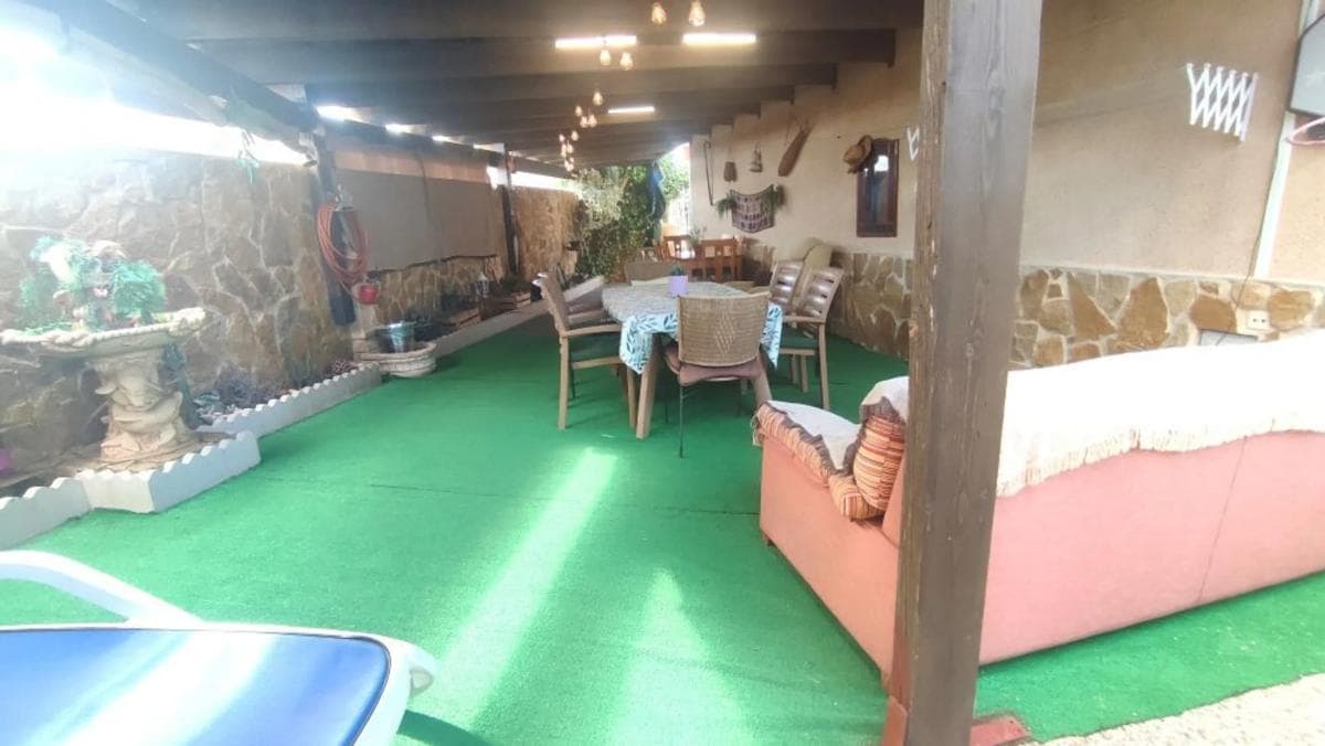 Propiedades en venta y alquiler en España photo 2