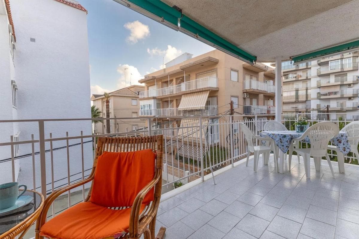 Venta de piso en Calle Ecuador, 5, Santa Pola
photo 2