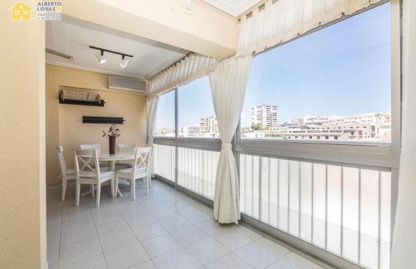Mieszkanie na sprzedaż w Calas de Santiago Bernabeu, Santa Pola photo 1