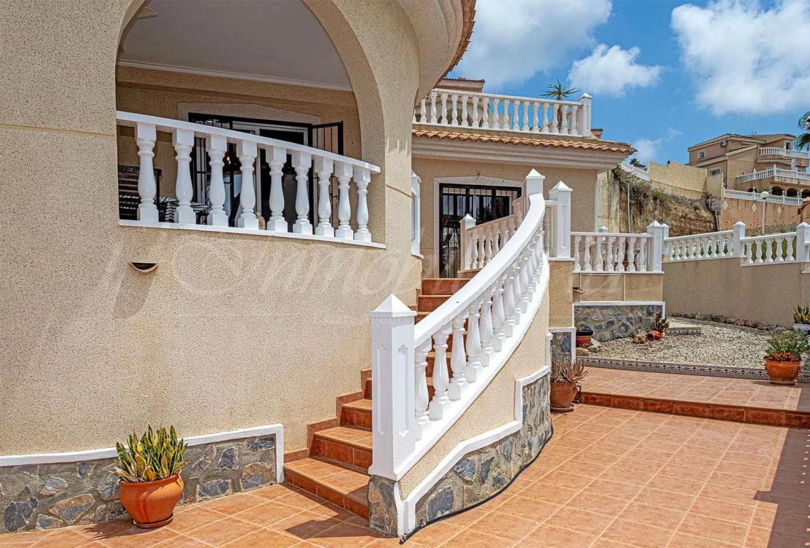 Venta de chalet independiente en Calle Sierra de Tentudia, Rojales
photo 4