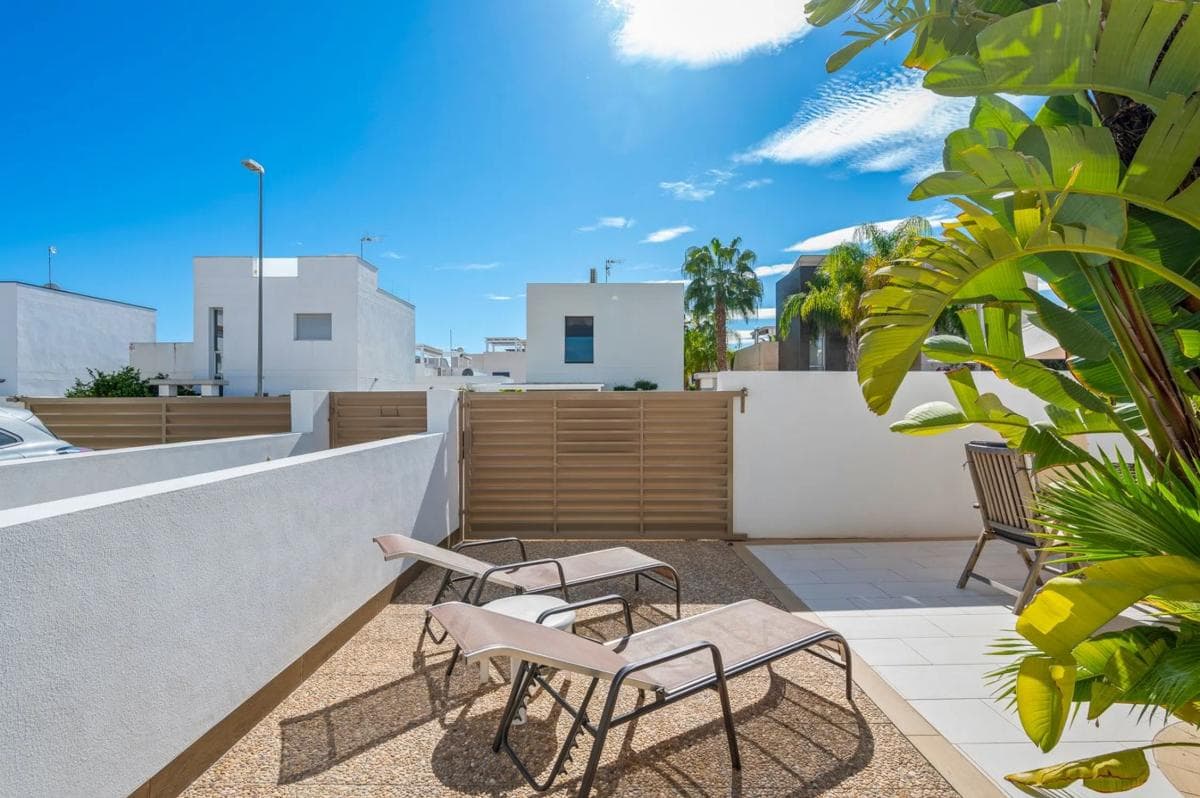 Venta de piso en AV SALVADOR DEL, 55, Rojales
photo 5
