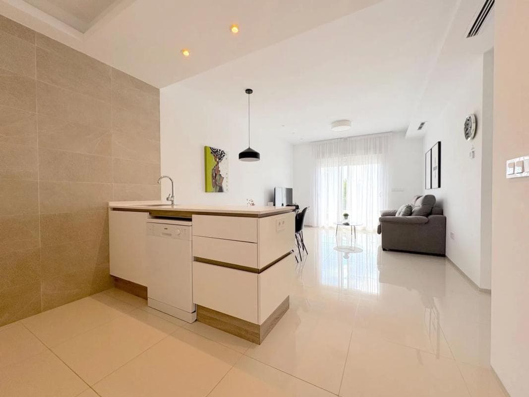 Venta de piso en Avenida de Málaga, Rojales
photo 3