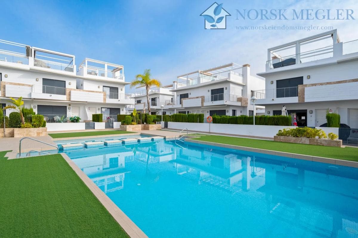Properties for sale and rent in Spain photo 2