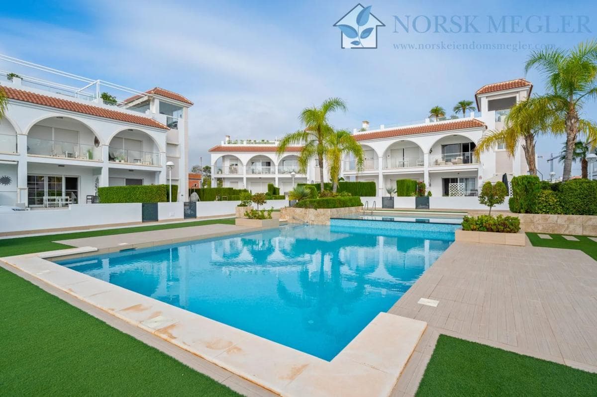 Properties for sale and rent in Spain photo 3