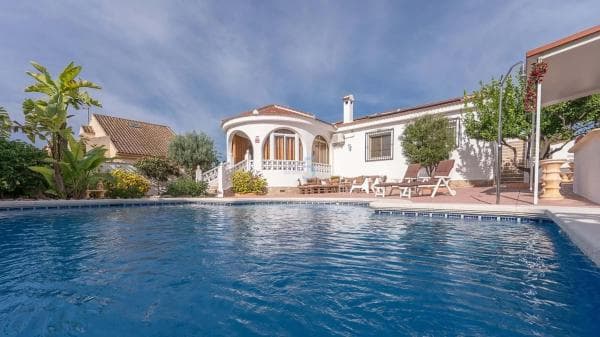 Chalet independiente en venta en Ciudad Quesada, Rojales
thumbnail 1