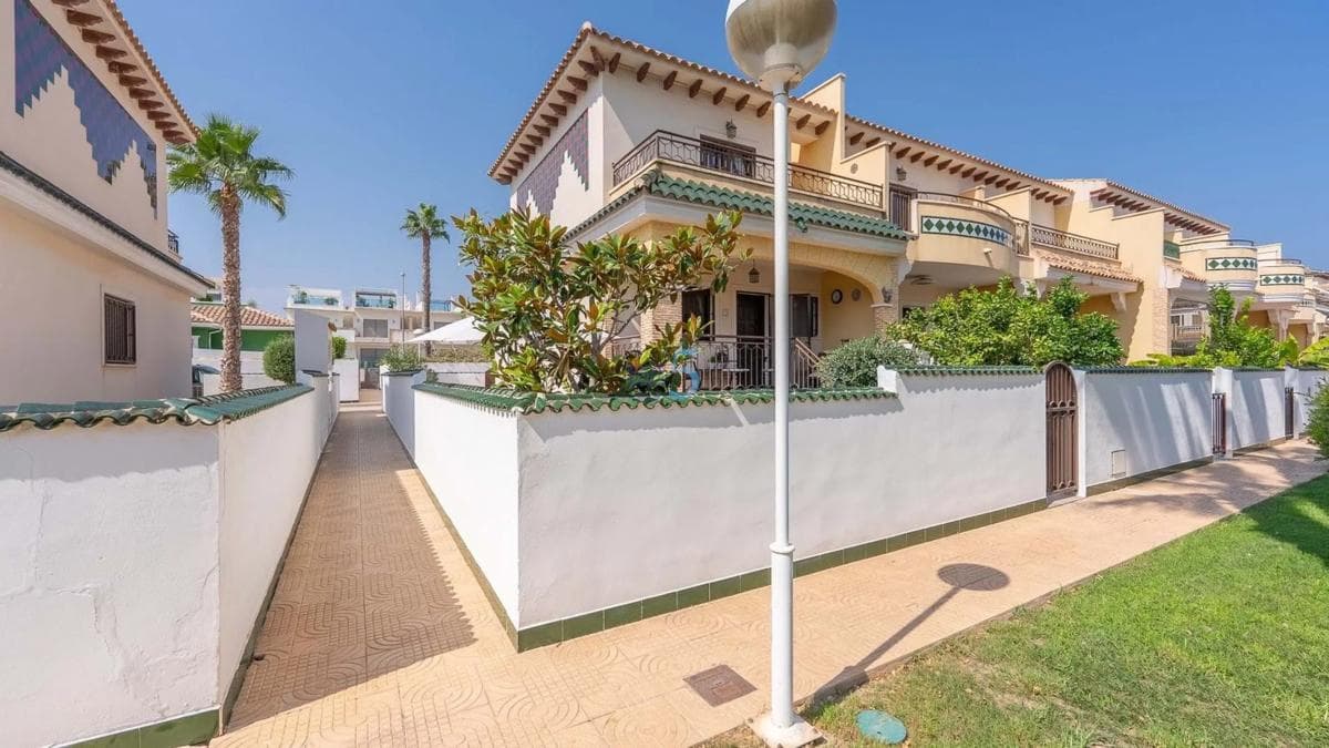 Продажа отдельного шале в Ciudad Quesada, Рохалес photo 2