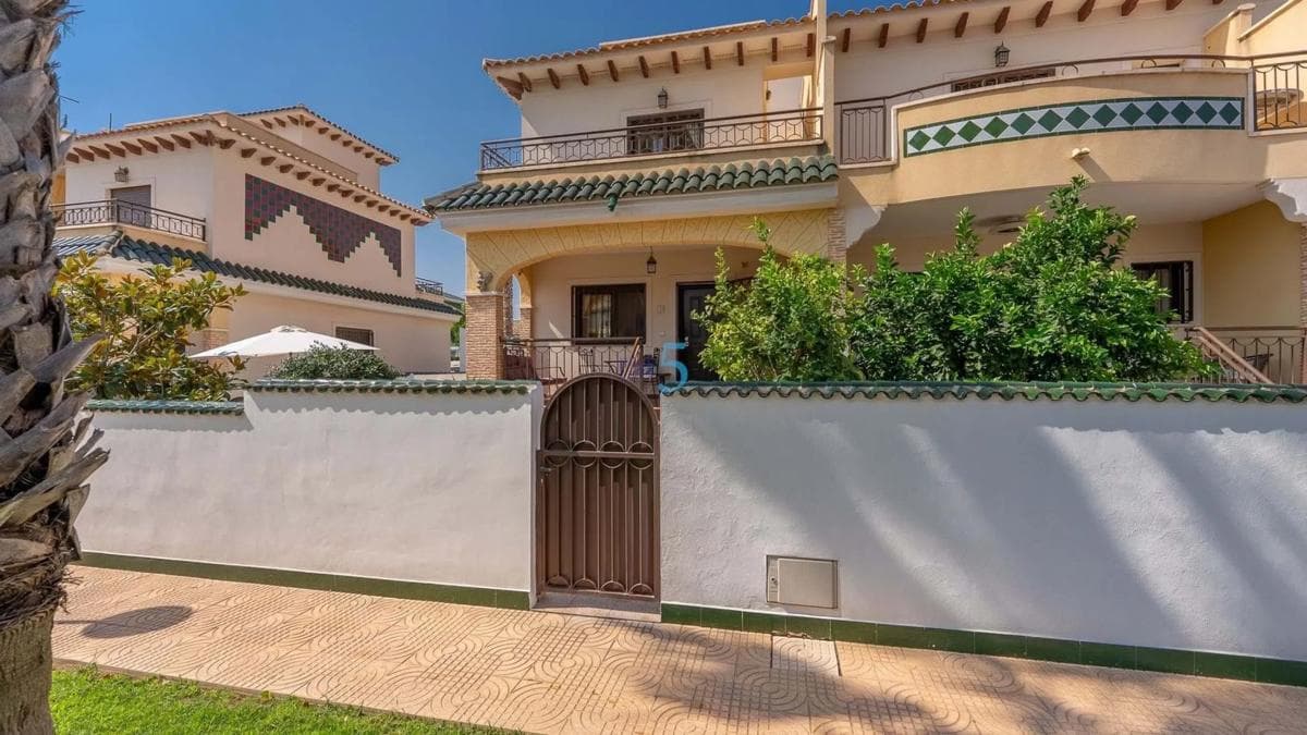 Продажа отдельного шале в Ciudad Quesada, Рохалес photo 3