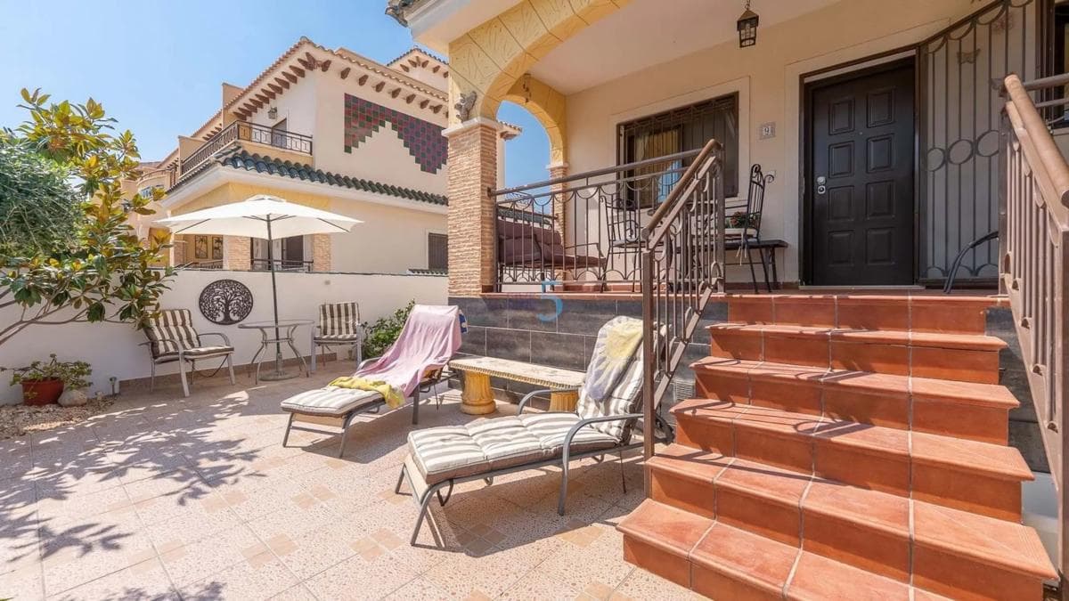 Продажа отдельного шале в Ciudad Quesada, Рохалес photo 4