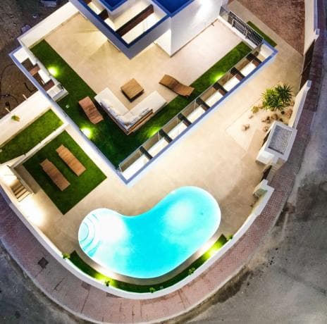 Chalet independiente en venta en Calle Onda, 10, Rojales
thumbnail 1