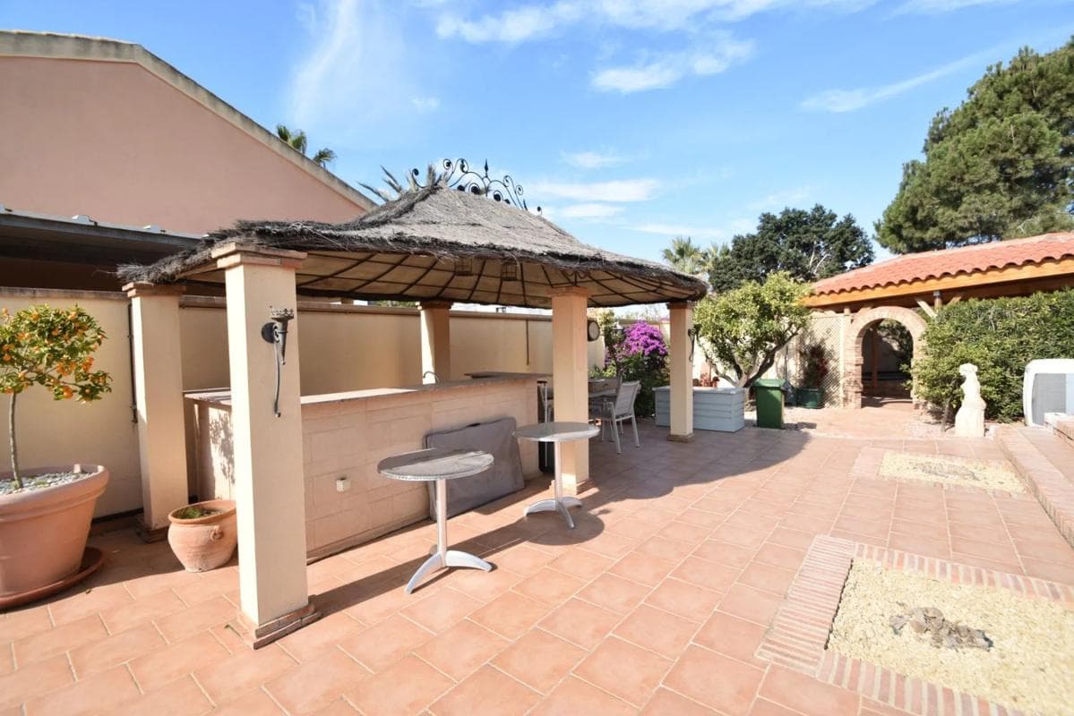 Venta de chalet independiente en Ciudad Quesada, Rojales
photo 3