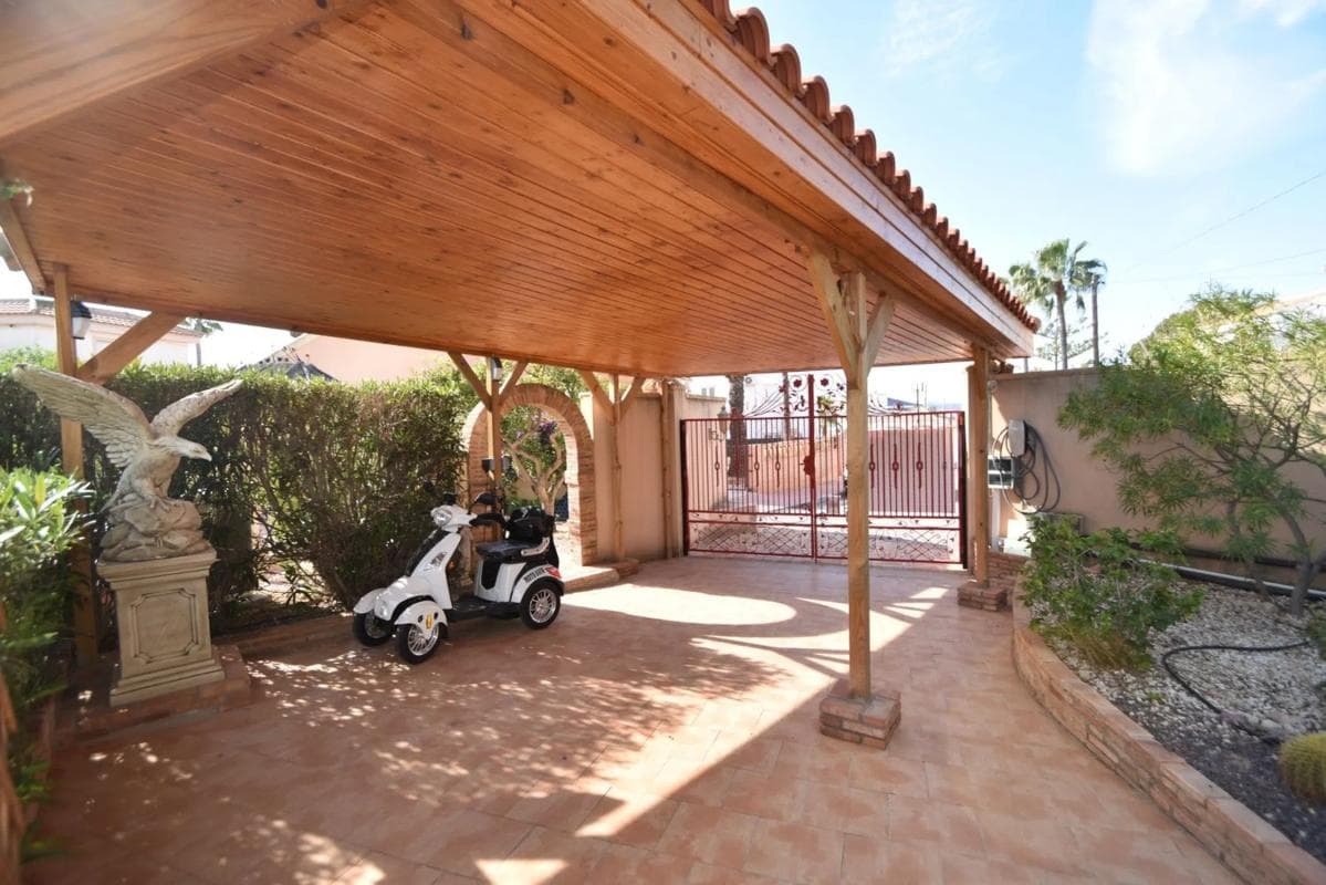 Venta de chalet independiente en Ciudad Quesada, Rojales
photo 5