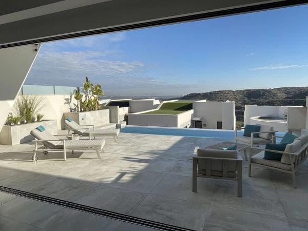 Chalet pareado thumbnail 1