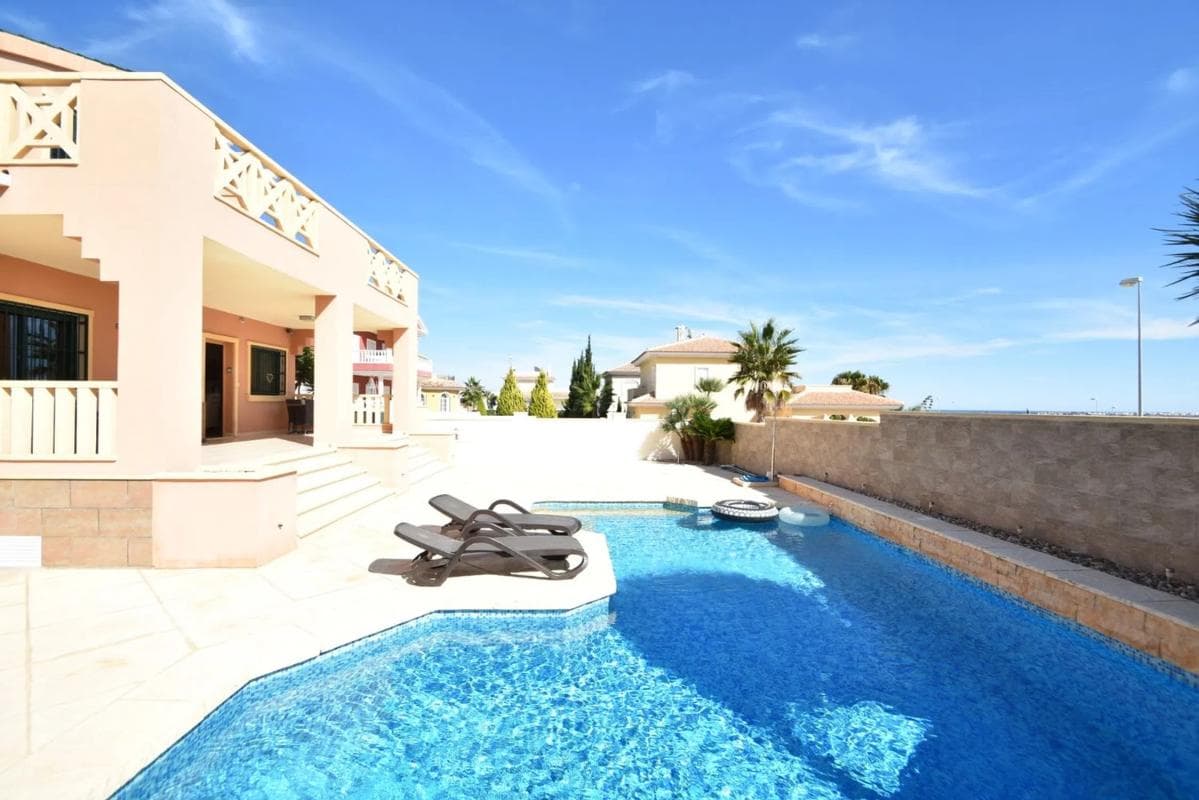 Продажа отдельного шале в Ciudad Quesada, Рохалес photo 4