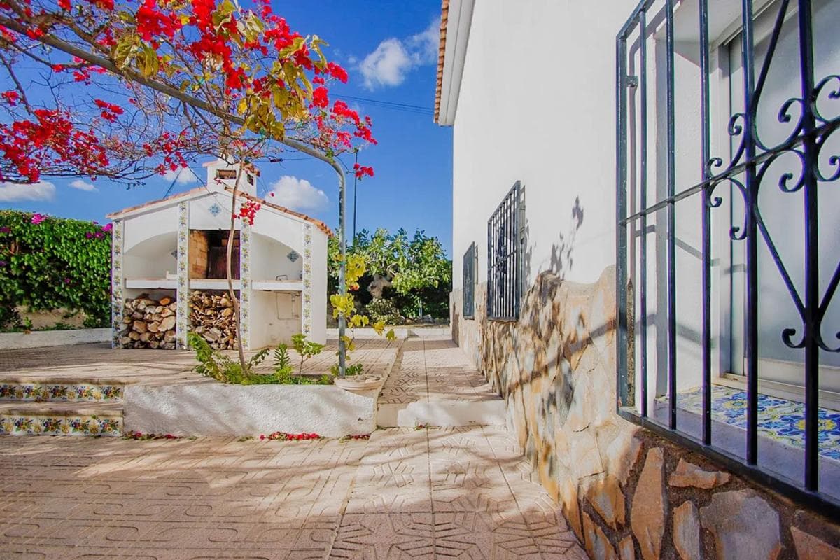 Продажа отдельного шале в Calle Capricorn, Алфаз дель Пи photo 4