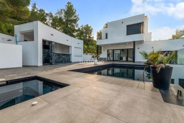 Chalet independiente en venta en L'Albir, Alfaz del Pi
photo 1