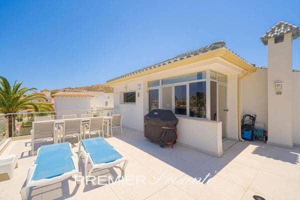 Chalet independiente en venta en L'Albir, Alfaz del Pi
thumbnail 1