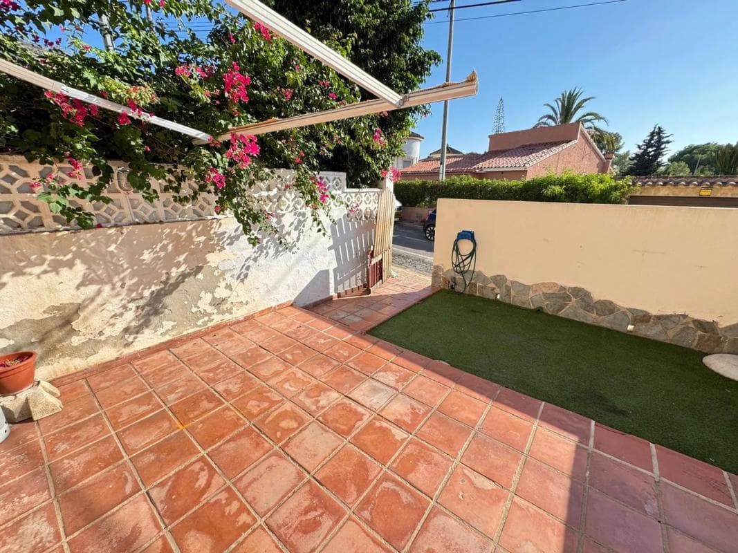 Venta de chalet adosado en Calle Otari , Alfaz del Pi photo 4