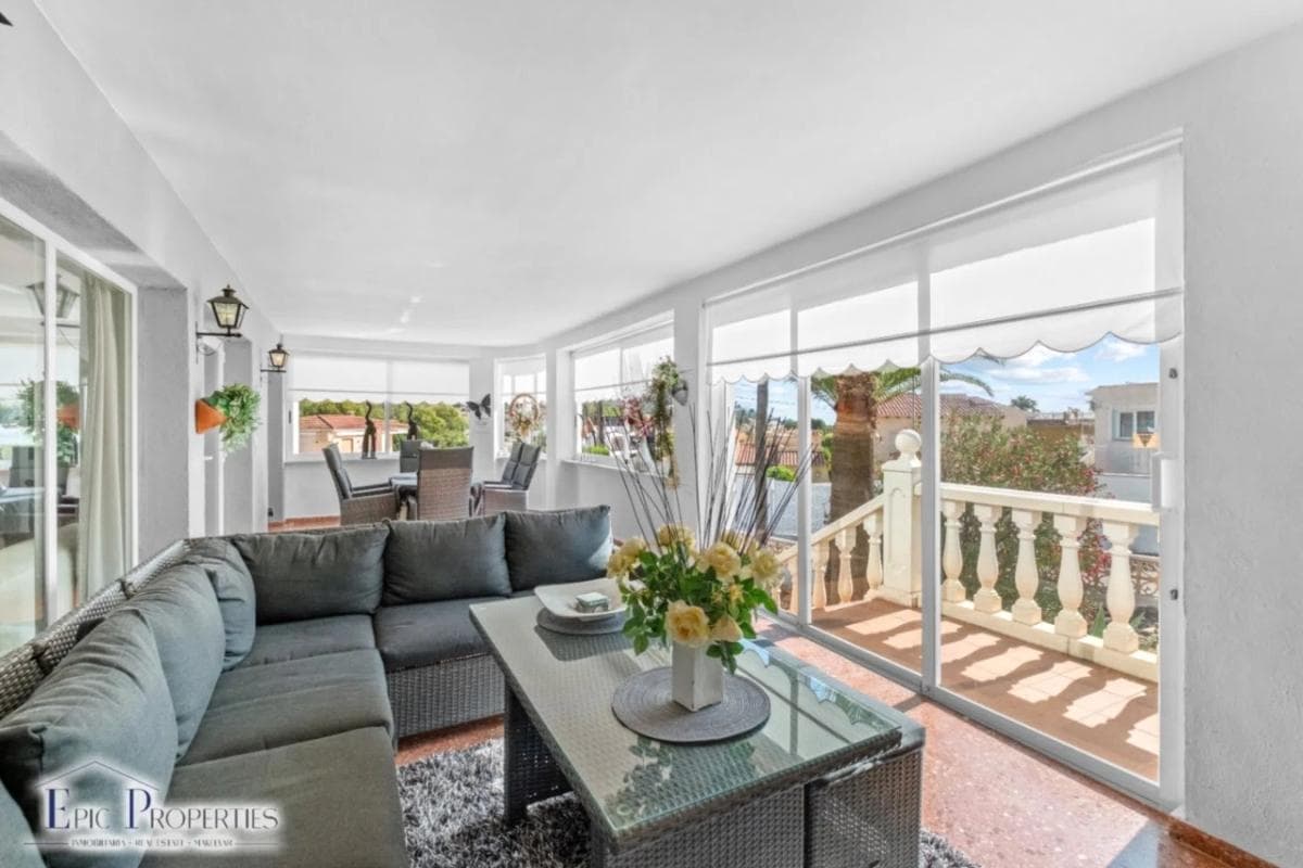 Venta de chalet independiente en Calle Turmalina, Alfaz del Pi
photo 4