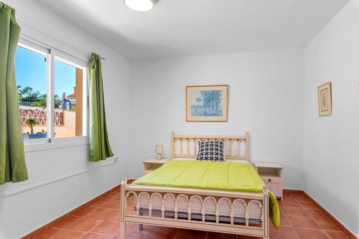 Venta de chalet adosado en Calle Bonn, 6 , Alfaz del Pi photo 2
