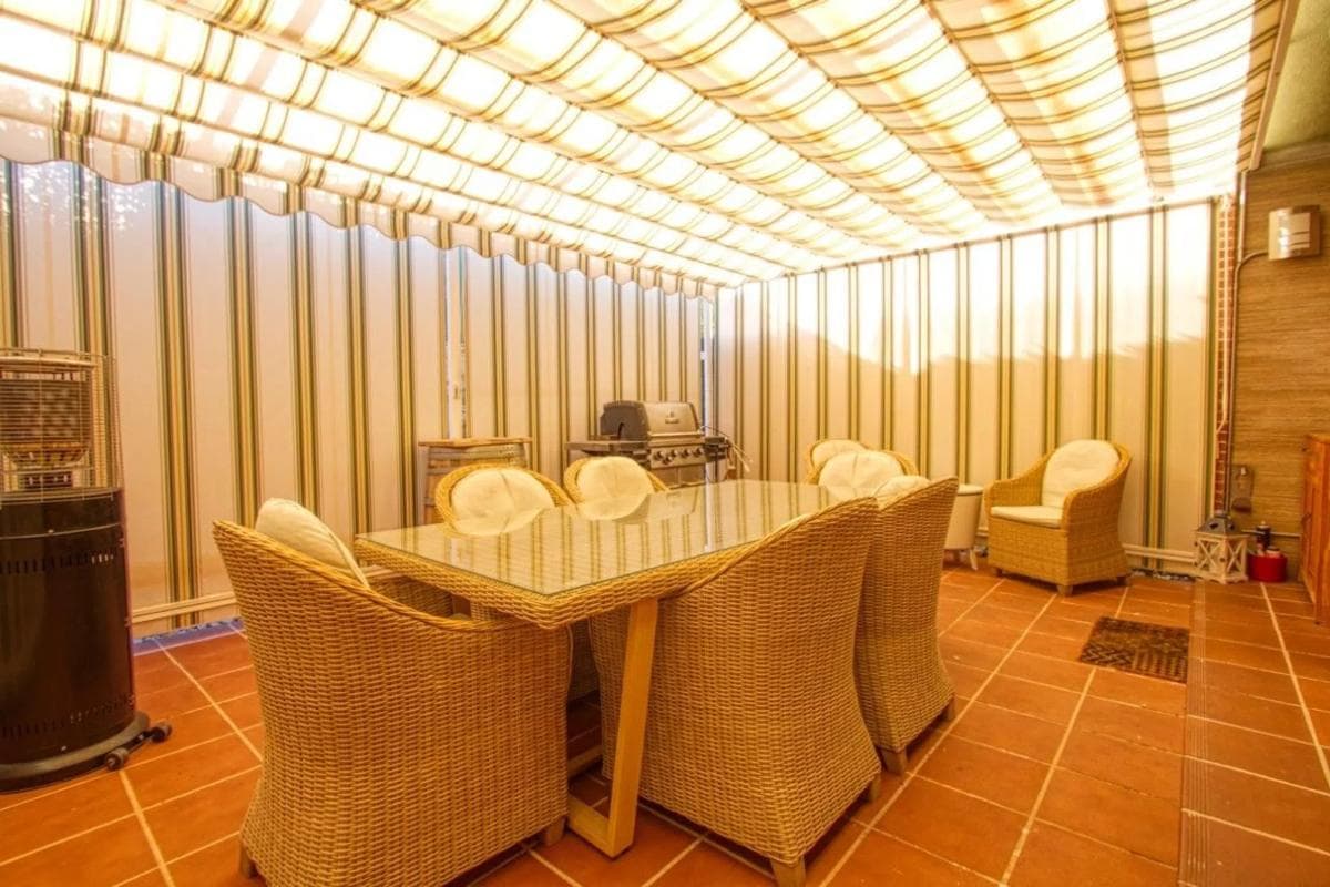Venta de chalet adosado en Camino Vell d'Altea, 32 , Alfaz del Pi photo 2
