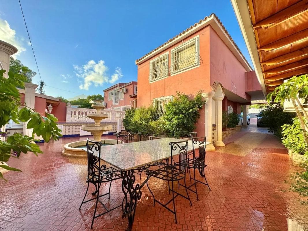 Venta de chalet independiente en Colonia Escandinavia-Cautivador, Alfaz del Pi
photo 2