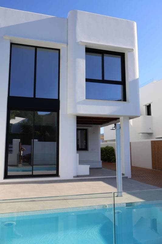 Venta de chalet independiente en Calle Dofí, 5, Alfaz del Pi
photo 2