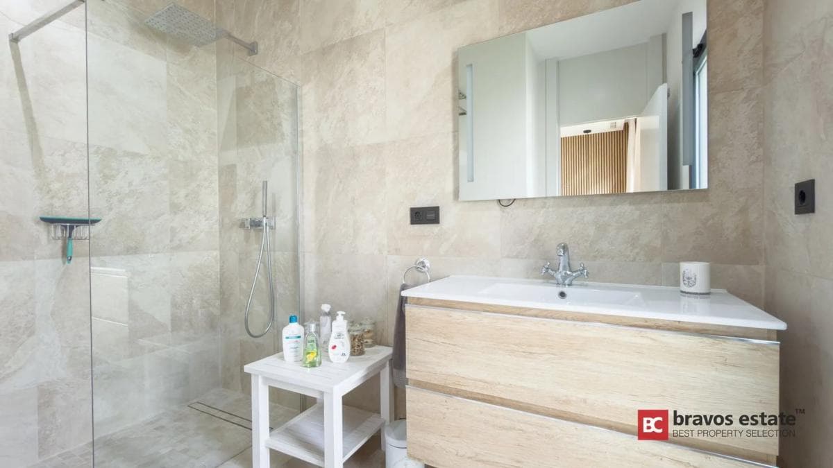 Venta de chalet independiente en Calle de Veneçuela, Finestrat
photo 4