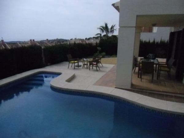 Chalet independiente en venta en Calle Roma, Finestrat
thumbnail 2