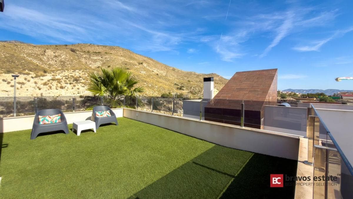 Venta de chalet independiente en Calle Toledo, Finestrat
photo 4