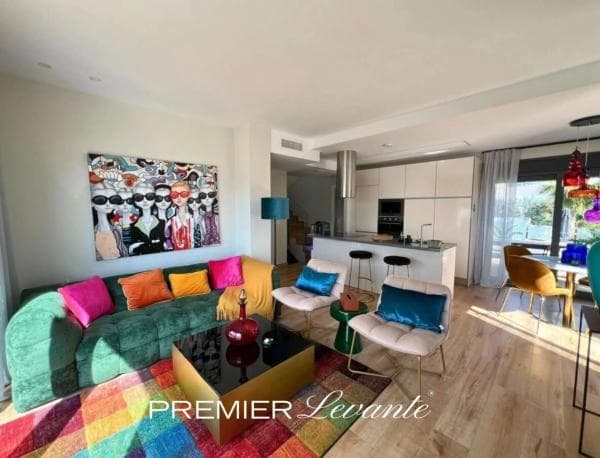 Chalet independiente en venta en Balcón de Finestrat-Terra Marina, Finestrat
photo 1