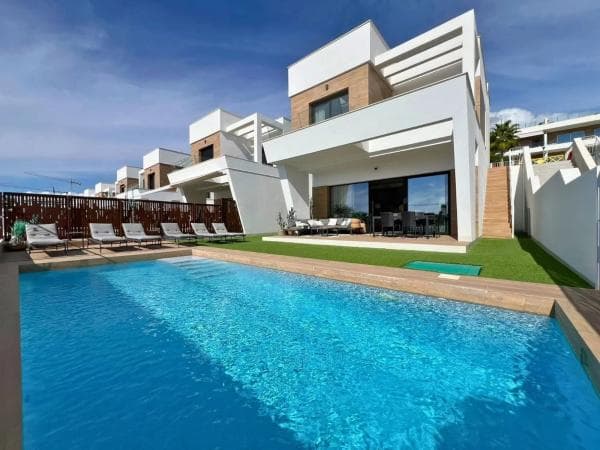 Chalet independiente en venta en Balcón de Finestrat-Terra Marina, Finestrat
photo 1