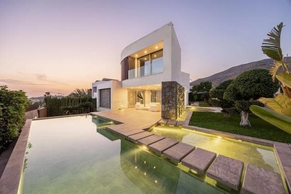 Chalet independiente en venta en Golf Bahía, Finestrat
photo 1