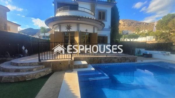 Chalet independiente en venta en Golf Bahía, Finestrat
thumbnail 2