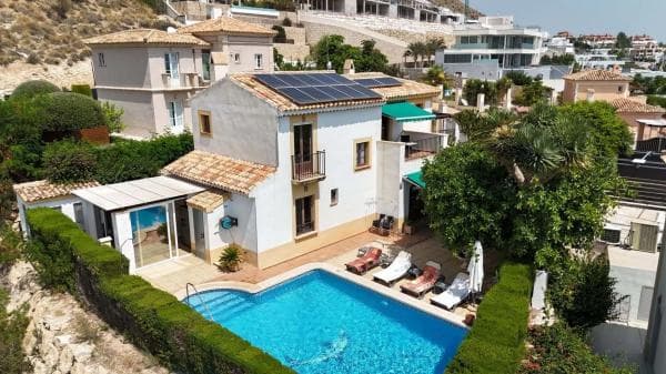 Chalet independiente en venta en Golf Bahía, Finestrat
photo 1