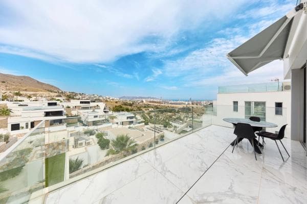 Chalet independiente en venta en Balcón de Finestrat-Terra Marina, Finestrat
thumbnail 2