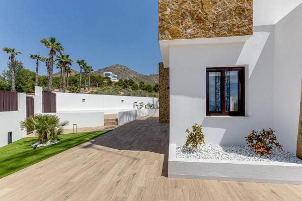 Chalet independiente en venta en Calle Rey Alfonso XII s/n, Finestrat
photo 1