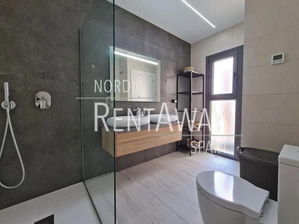Chalet independiente en venta en Calle Toledo, Finestrat
thumbnail 2