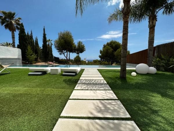 Chalet independiente en venta en Golf Bahía, Finestrat
thumbnail 2