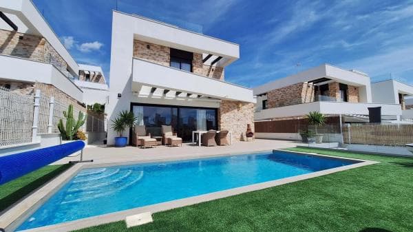 Chalet independiente en venta en Balcón de Finestrat-Terra Marina, Finestrat
photo 1