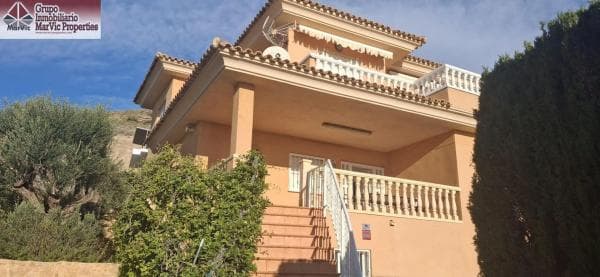 Chalet independiente en venta en Golf Bahía, Finestrat
photo 1