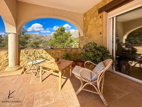 Chalet independiente en venta en Finestrat Pueblo, Finestrat
photo 1