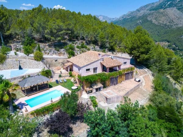 Частный шале на продаже в Guadalest, Гвадалест photo 1